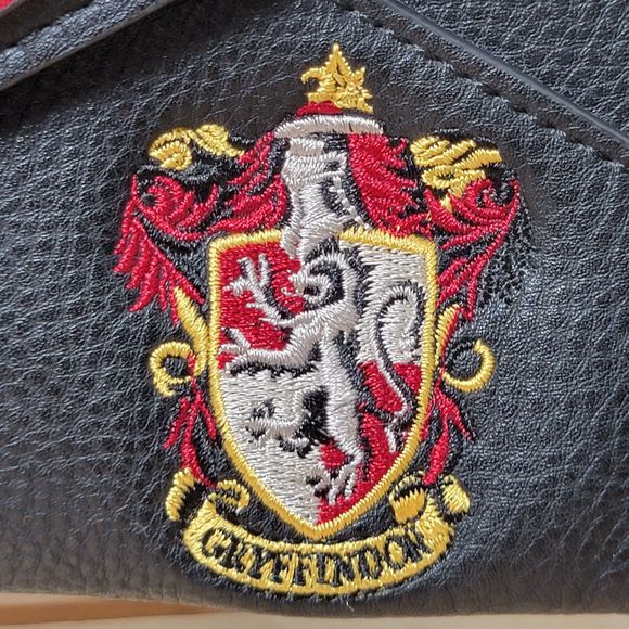 Danielle Nicole / Harry Potter Clutch w/ Chain Strap - Picture 3 of 8